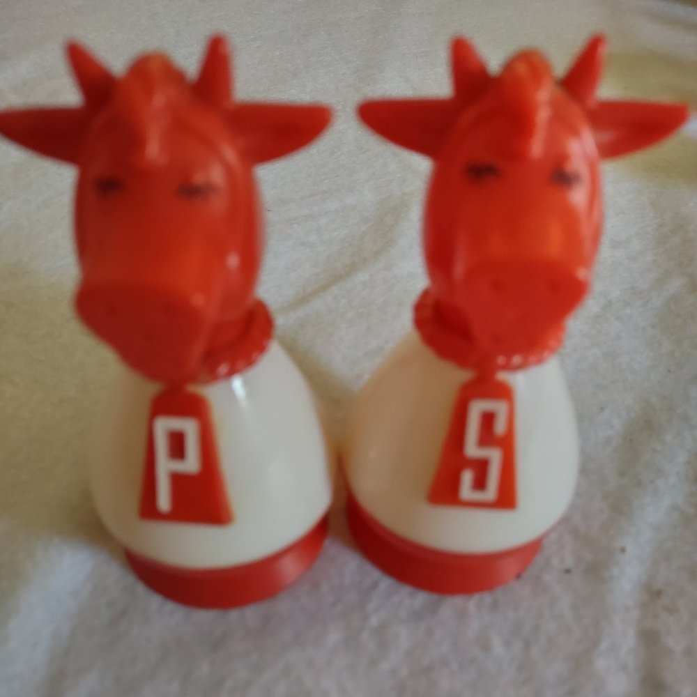 1950's set of salt & pepper shakers